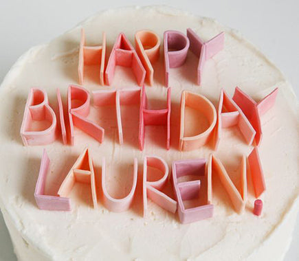 Birthday cake with bubble gum spelling out the happy birthday message, Easy party food hack