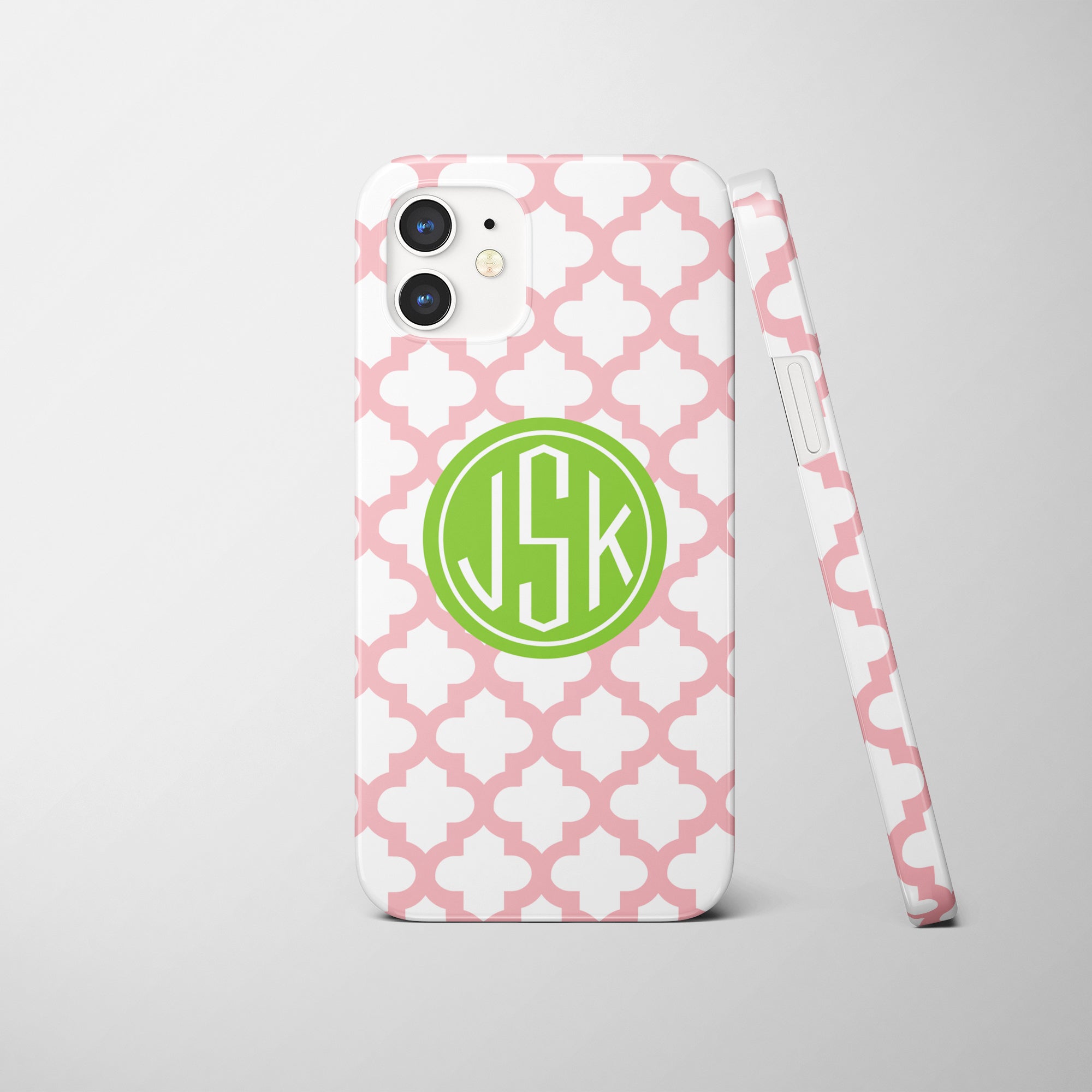 Monogrammed iPhone case with a quatrefoil background