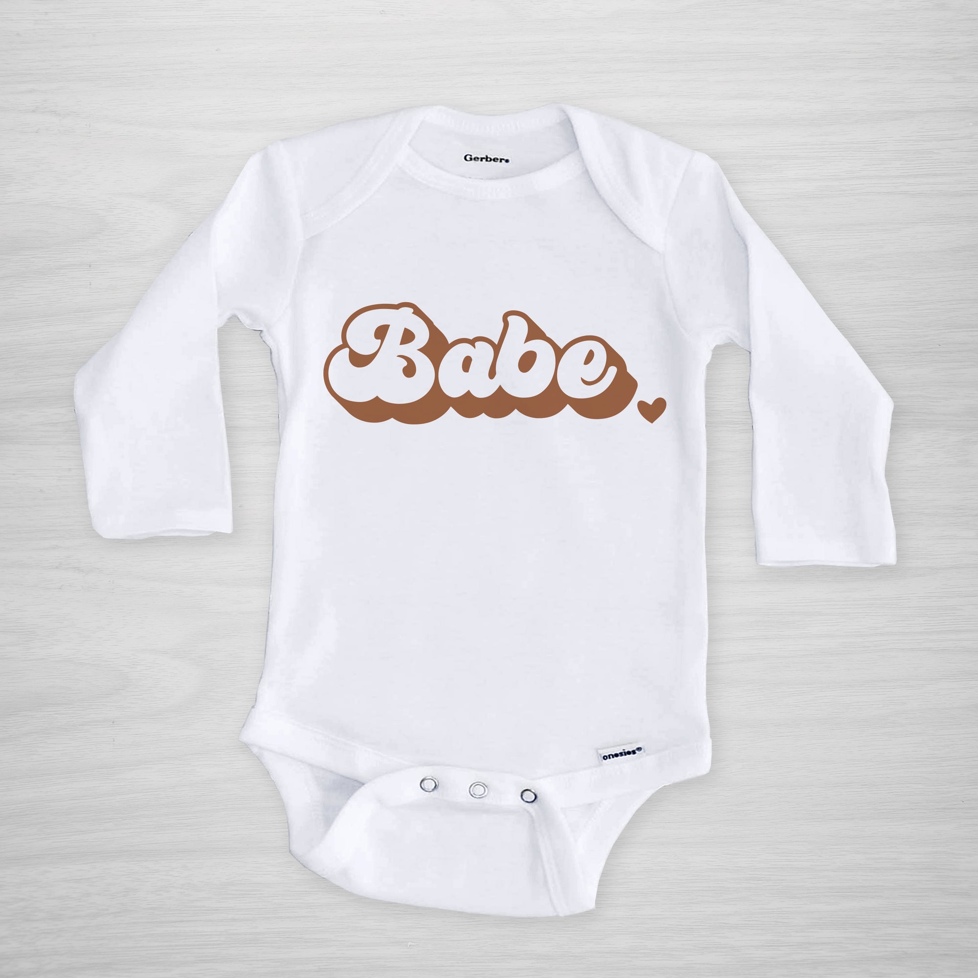 Babe onesie with retro styling and neutral colors, Pipsy.com, long sleeved