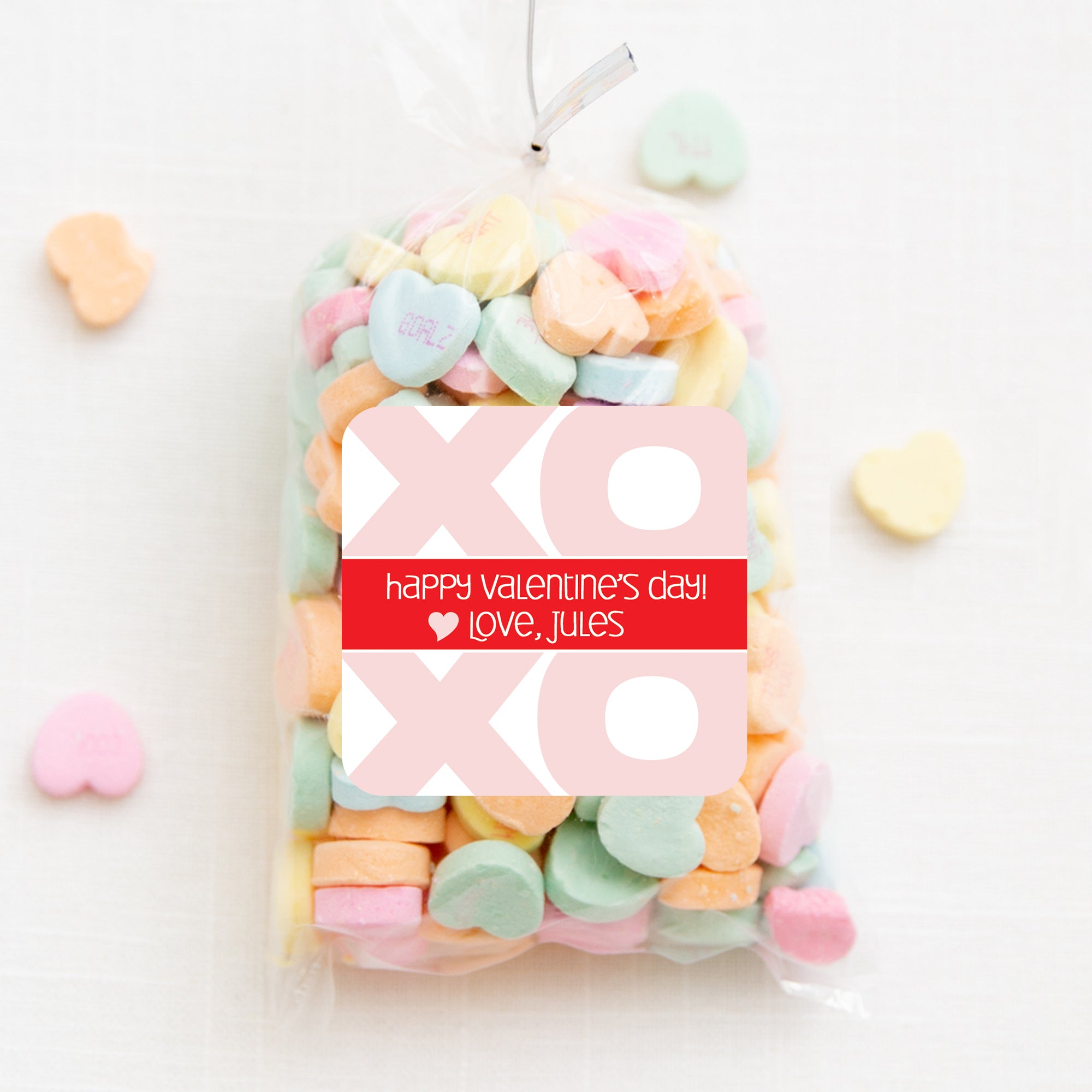 Bold XOXO Valentine's Day sticker | 2.5" Round Valentine's Day Sticker for candy bag | Classroom Party | Personalized stickers | PIPSY.COM